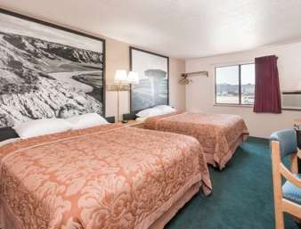 Super 8 By Wyndham Glendive Quarto foto
