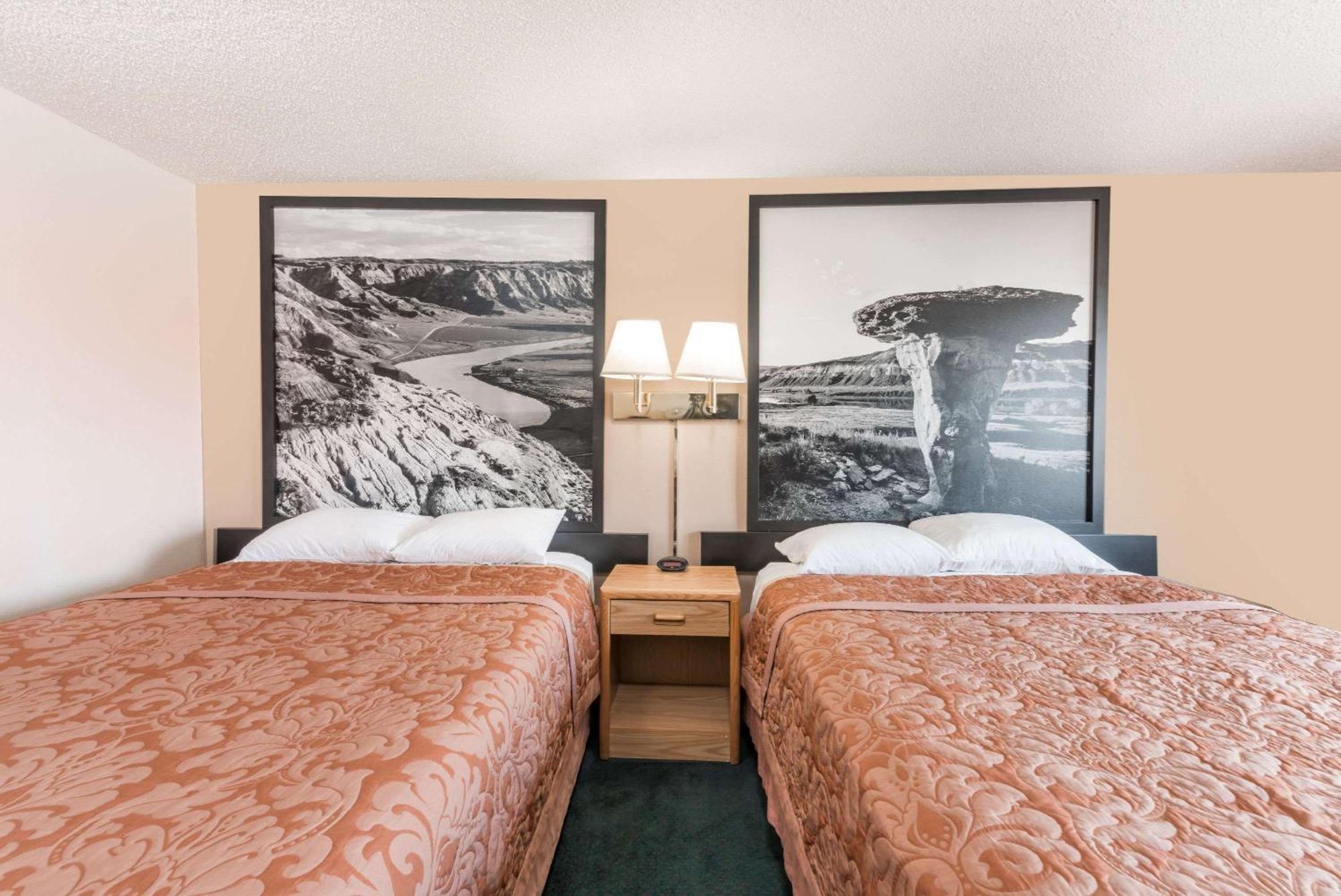 Super 8 By Wyndham Glendive Exterior foto