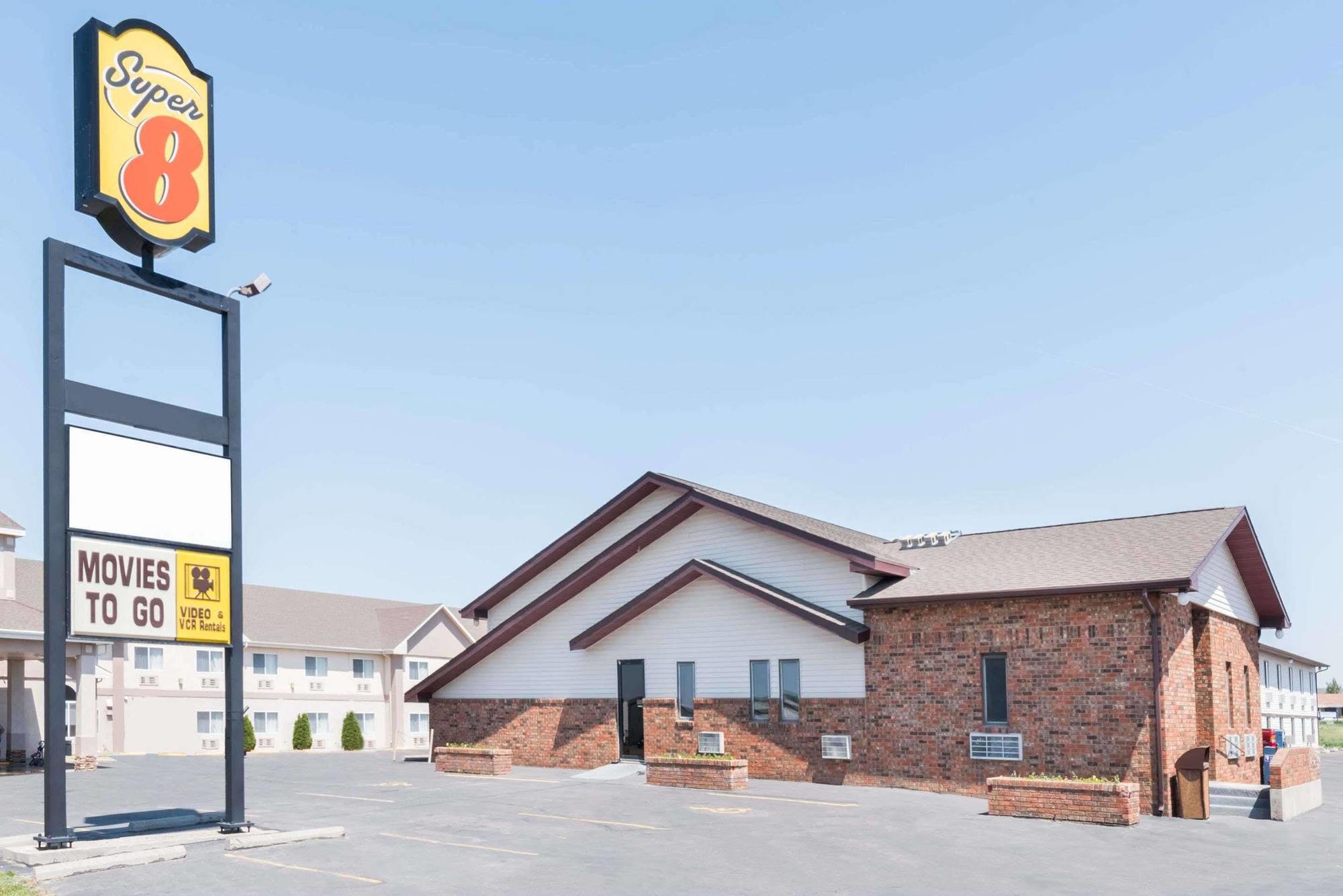 Super 8 By Wyndham Glendive Exterior foto